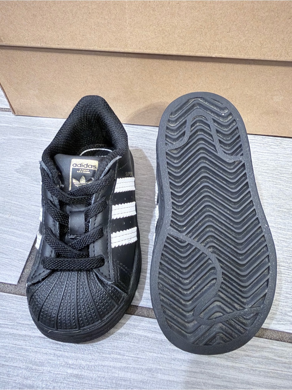 adidas Kids Black and White Superstar Sneakers size 5